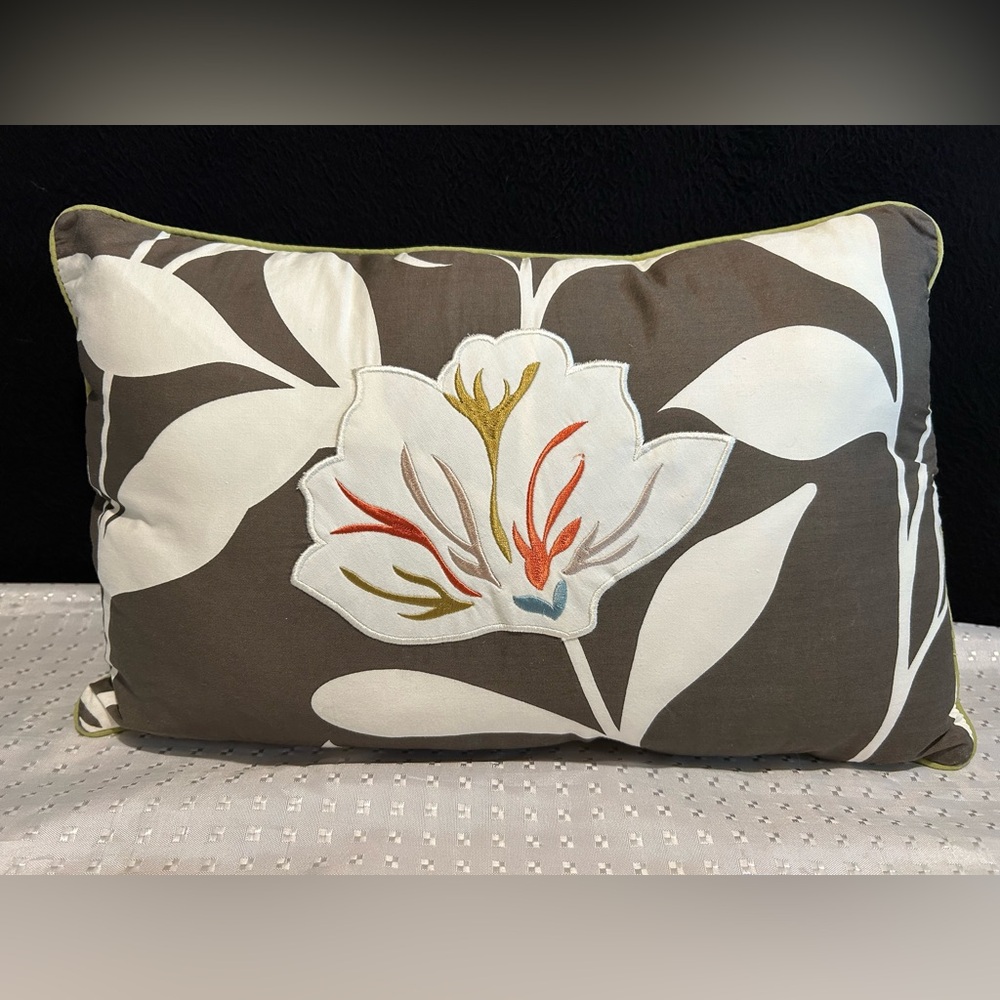 Indigo Home Inc Cream/Floral Throw Pillow